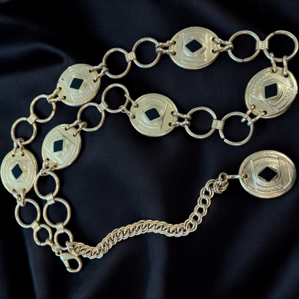 Vintage Gold and Black Chain Belt